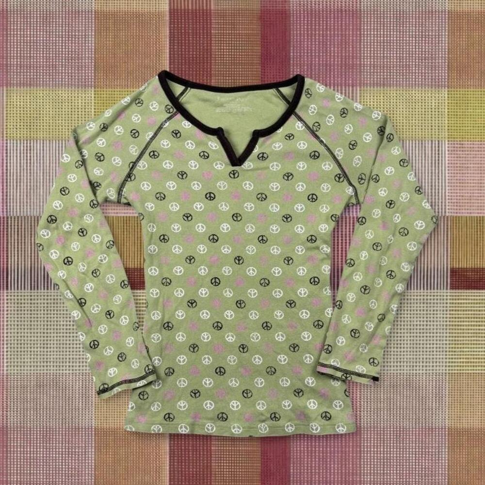 Vintage 2000’s Peace Sign Long-sleeve